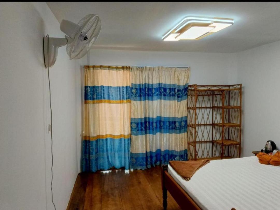 Sunny Bungalow Rongszanlöm-sziget Szoba fotó